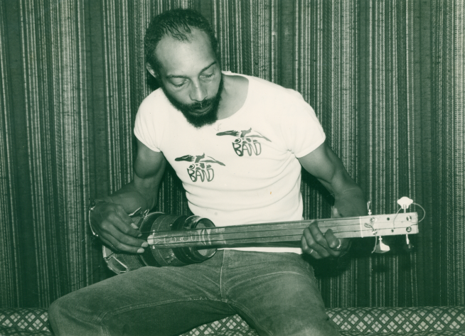 Space-time dreamtime: the four-dimensional music of Lori Vambe